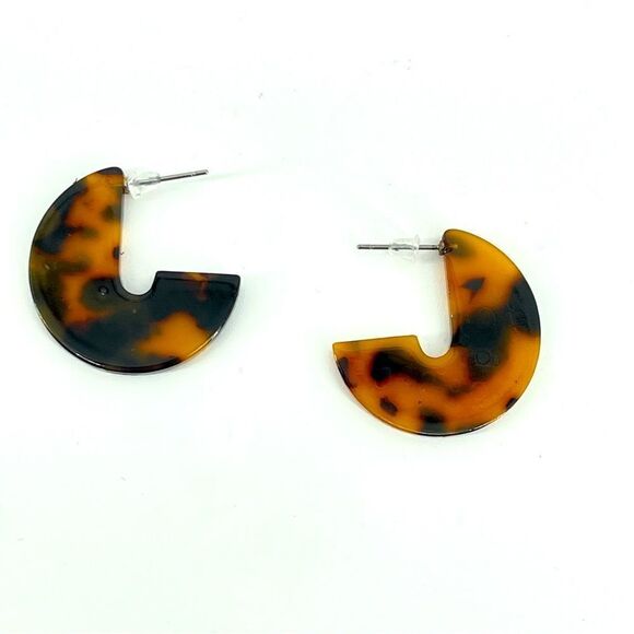 Tortoiseshell Brown Small Disc Drop Minimalist Crescent Post Back Earrings - Picture 4 of 11